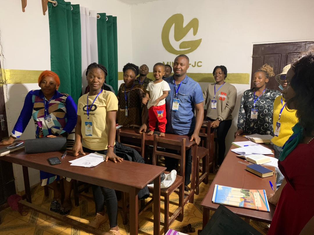 ECOLE DE LA BIBLE (1).jpg