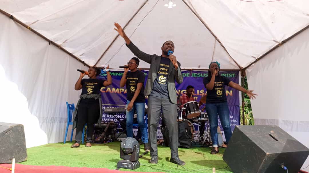 Louange et adoration